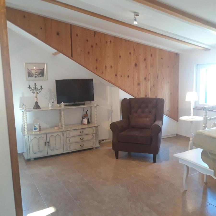 Luxury Mansarda Duplex - City Centre - Stone House Apartment สปลิท ภายนอก รูปภาพ
